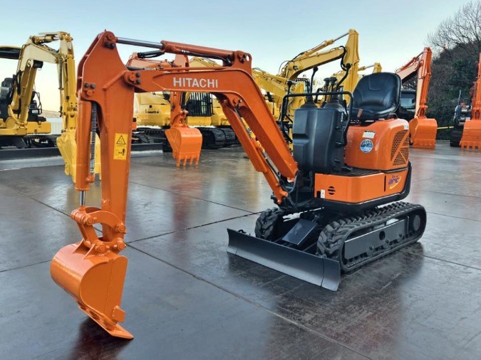 日立建機 ZX10U-2 ミニユンボ（ミニ油圧ショベル）~1t 中古重機・建機