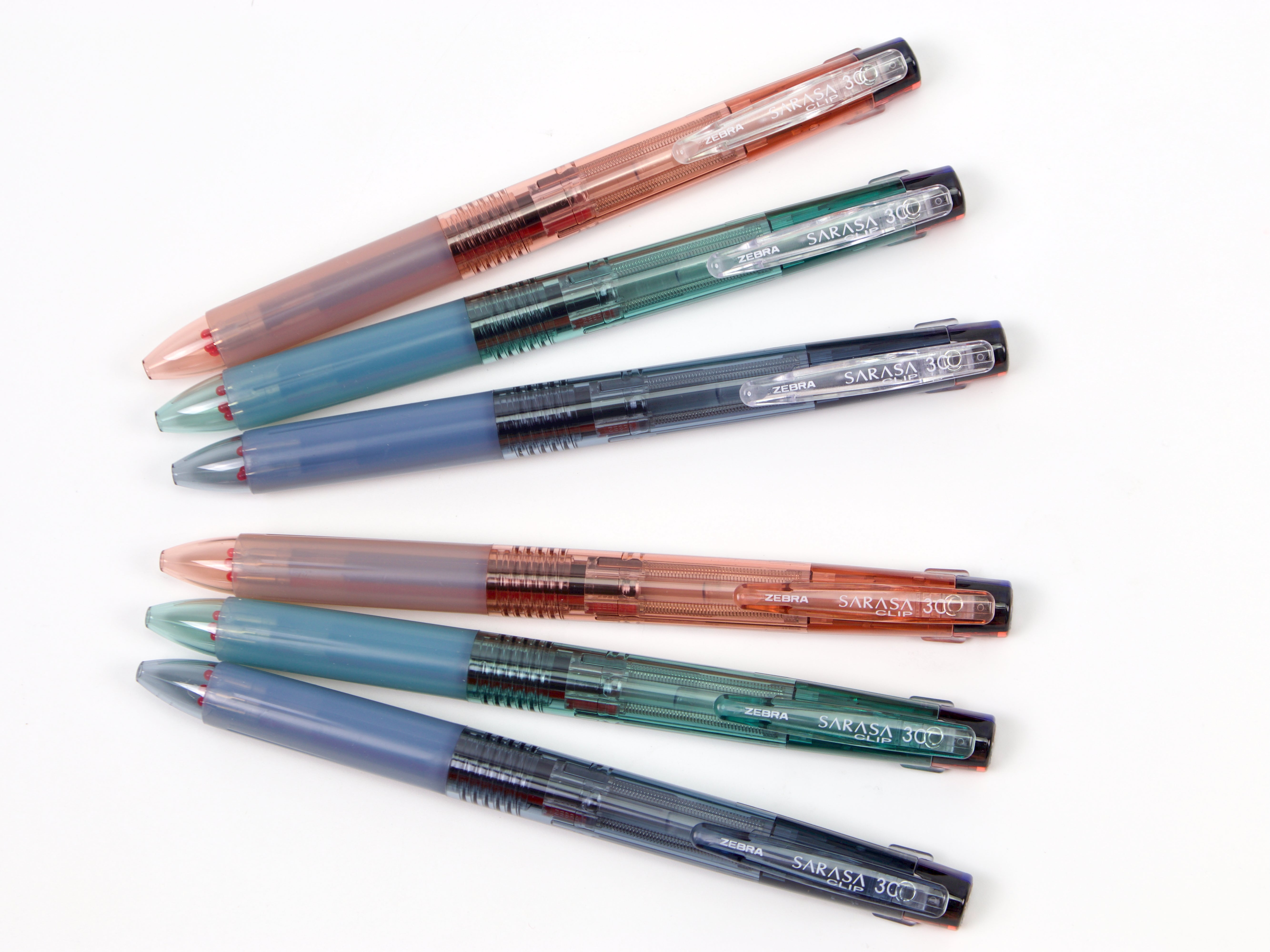 sarasaclip3cltdcolors_000.jpg?