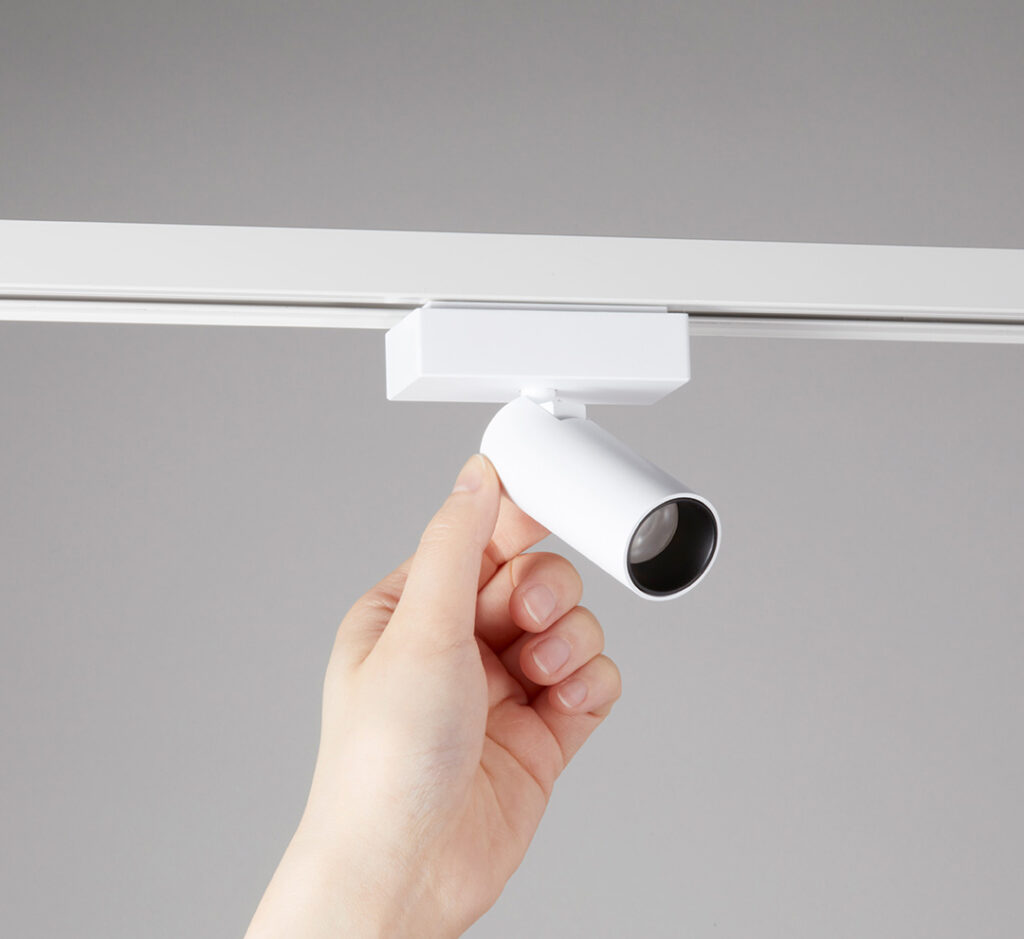 TG197☆使用僅か☆スポットライト☆ダクトレール☆LED☆22年☆10個