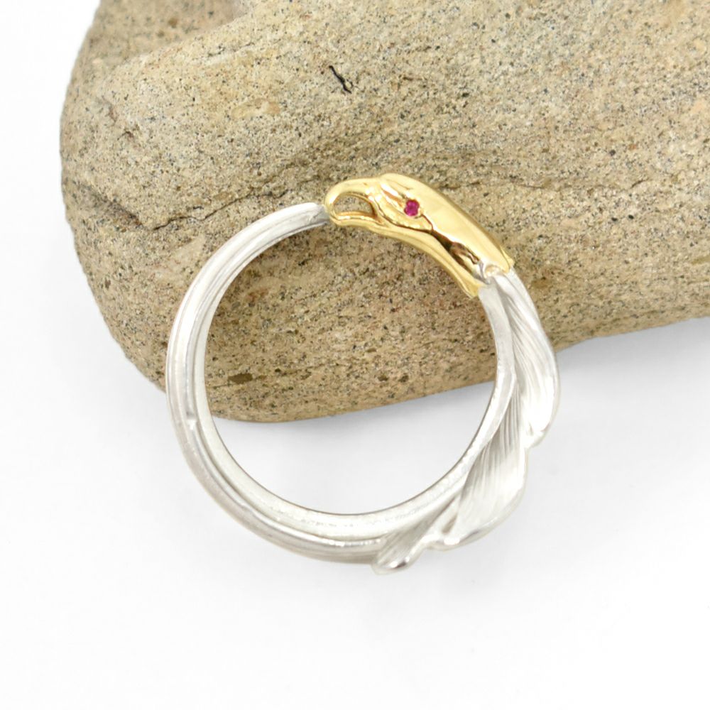 ラリースミス (LARRY SMITH) 18K EAGLE HEAD KAZEKIRI RING RUBY