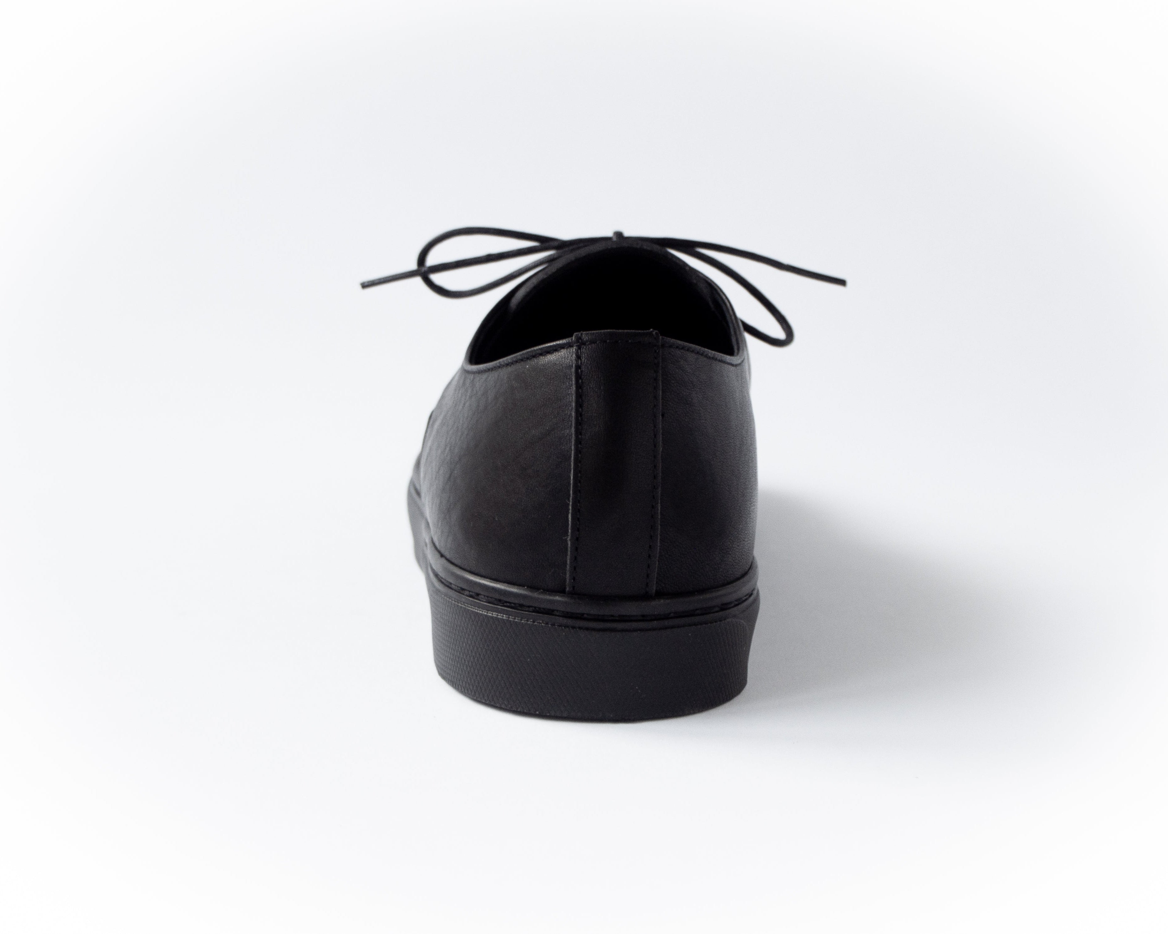 栃木レザー 外羽根レザースニーカー 【Bath バース/ブラック