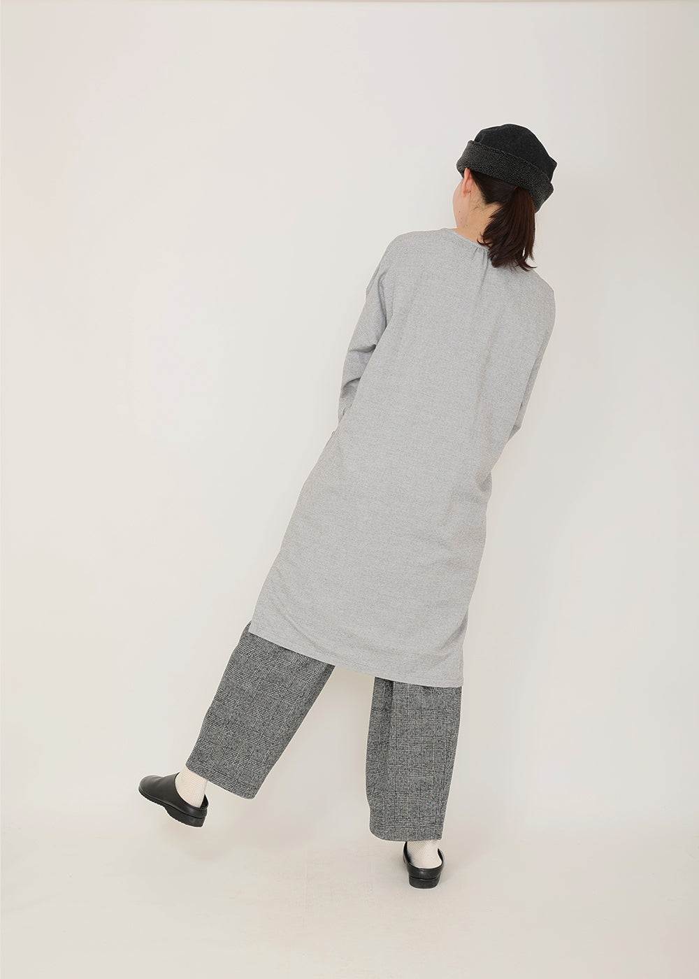 ヤクウール ワンピース│to touch