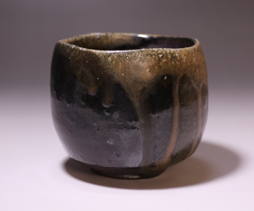 馬場隆志 作 「備前黒湯呑」 ～備前焼専門卸小売店 川口陶楽苑～