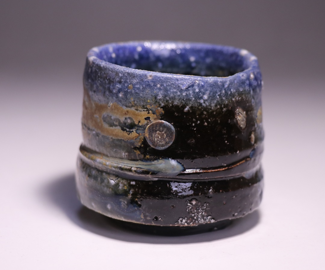 大岩智之 作 「黒酒呑」 ～備前焼専門卸小売店 川口陶楽苑～