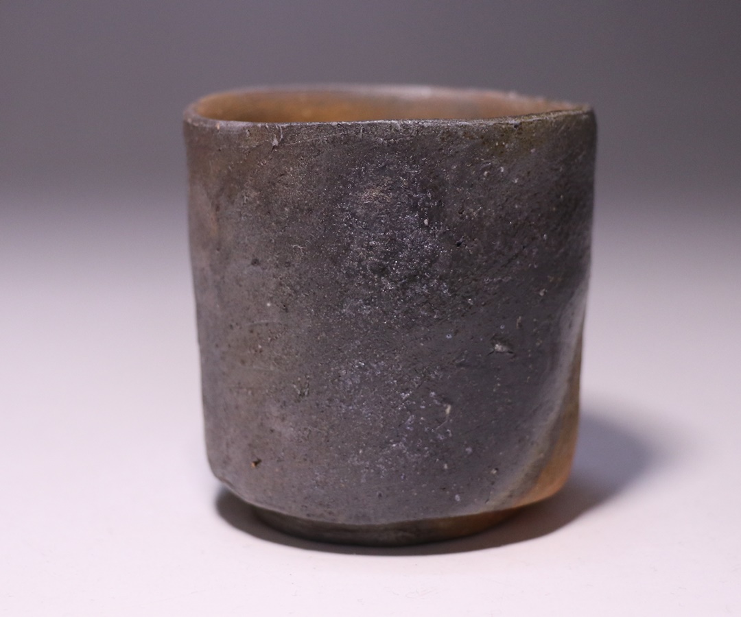 金重有邦 作 「伊部ぐい呑」 ～備前焼専門卸小売店 川口陶楽苑～