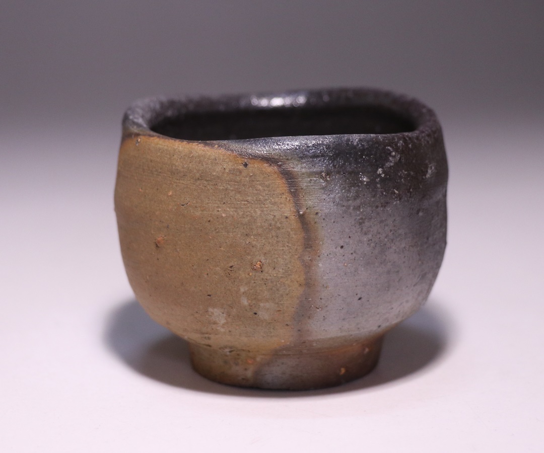 金重晃介 作 「備前酒呑」 ～備前焼専門卸小売店 川口陶楽苑～