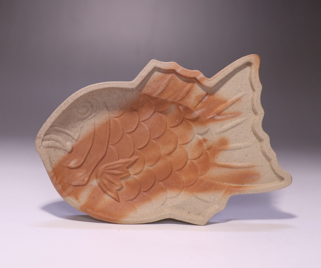 中原幸治 作 「備前鯛焼皿」 ～備前焼専門卸小売店 川口陶楽苑～