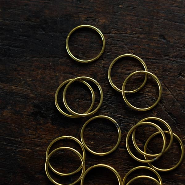 真鍮のカーテンリング（デッドストック）バラ売り – zakka store towi