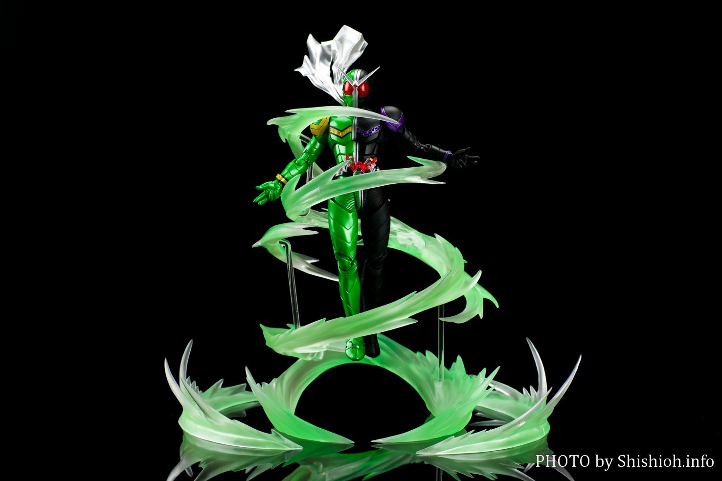 レビュー】S.H.Figuarts（真骨彫製法） 仮面ライダーW サイクロン