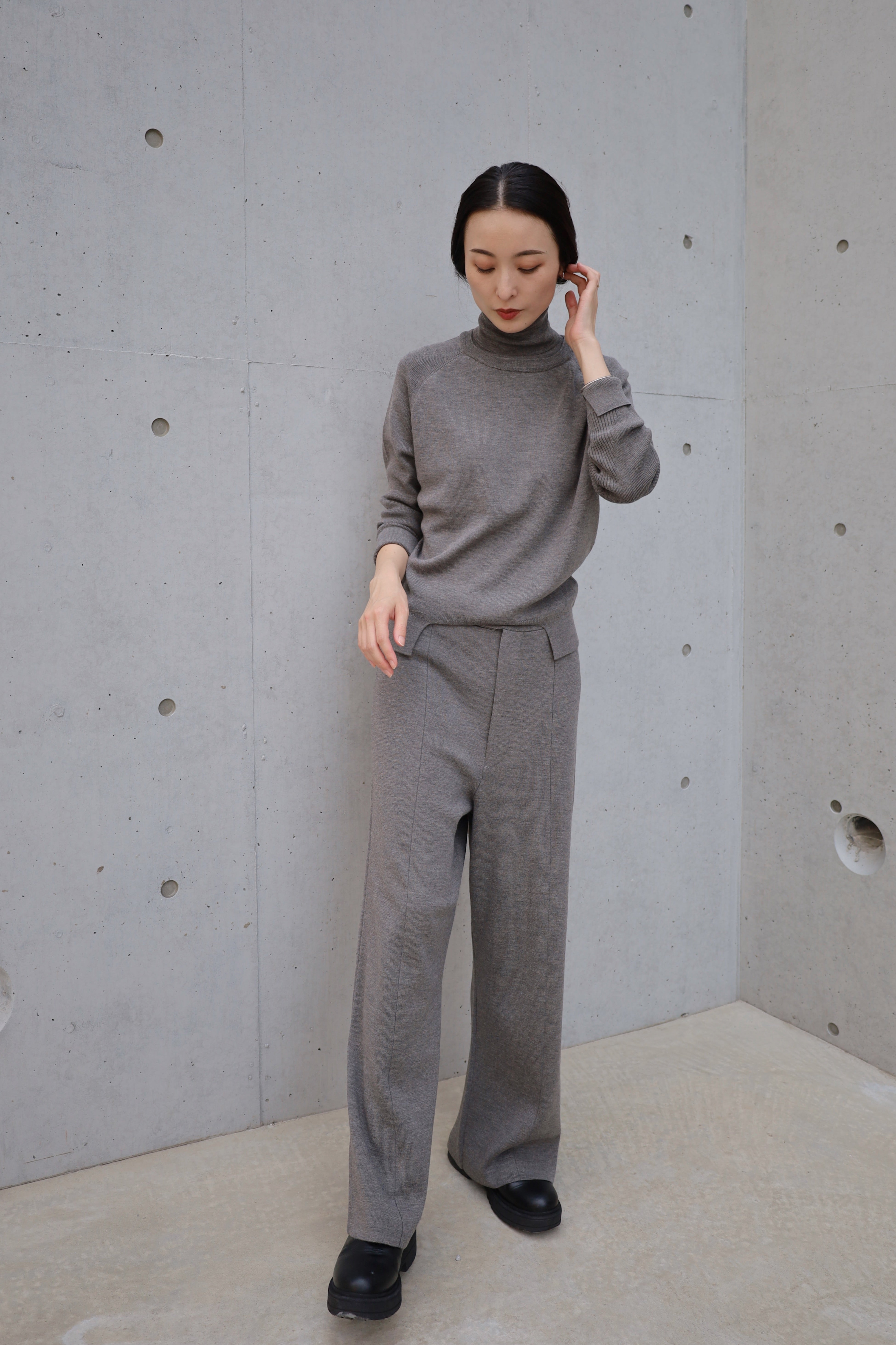 JUN MIKAMI ニットパンツ – tlalli-online-store