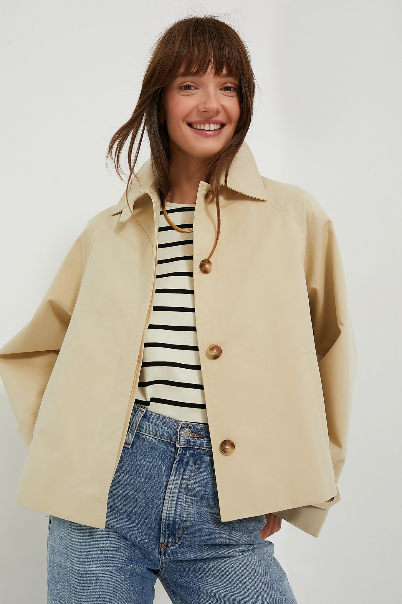 Khaki Drew Short Trench Coat | Tuckernuck