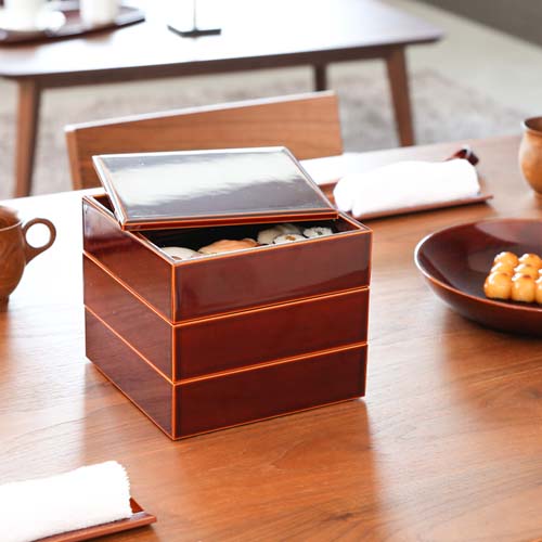 楽天市場】飛騨春慶 元田漆器 和角三段重 伝統工芸品 木製 お重箱