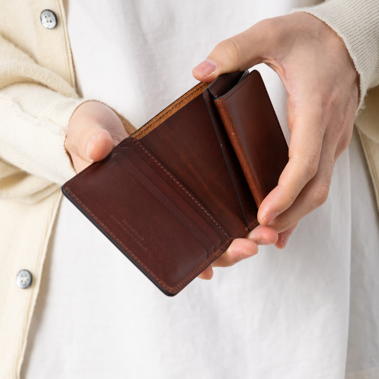 楽天市場】正規品 SLOW スロウ 財布 二つ折り ミニ財布 MINI WALLET