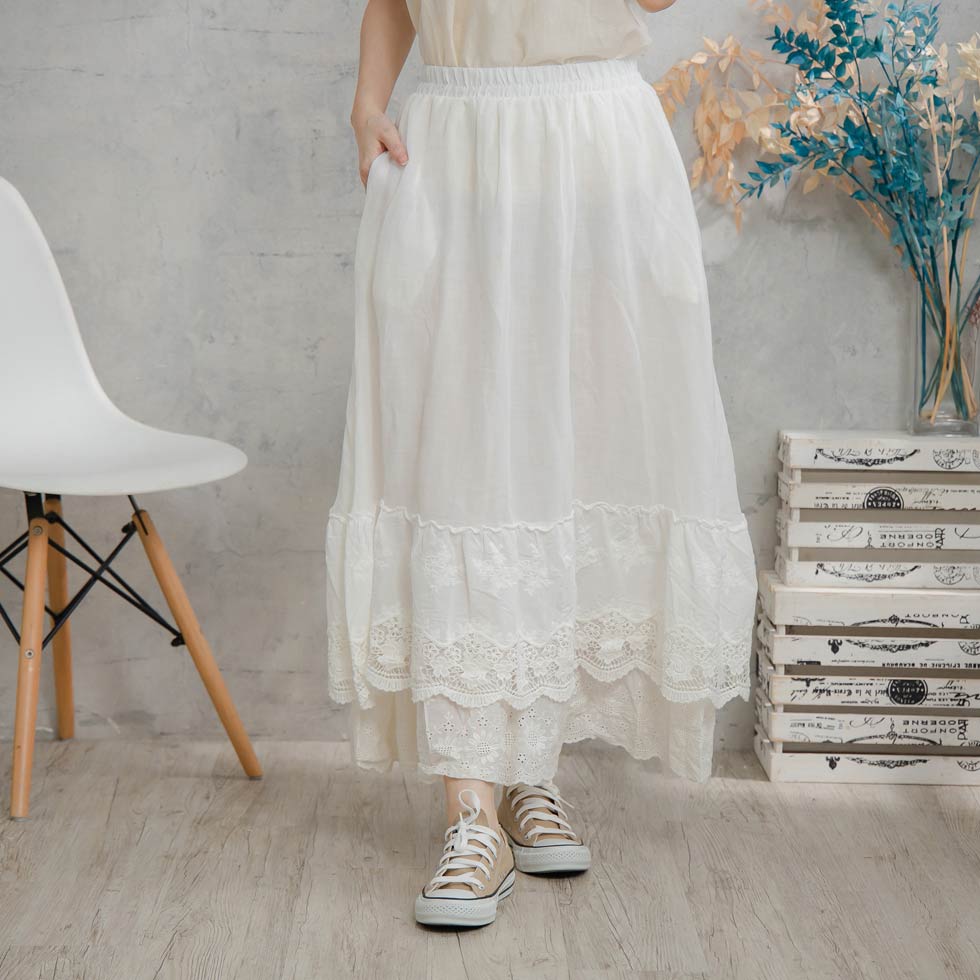 オブリ マーガレットドット刺繍 レース ホワイトフレアロングスカート