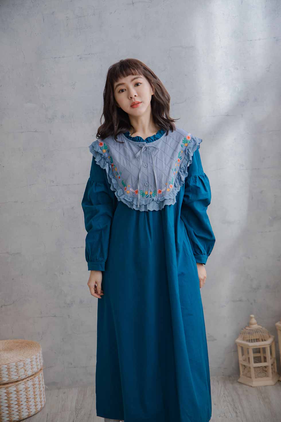 楽天市場】【完売御礼】 ワンピース 花柄 レース襟 長袖 【 ブルー