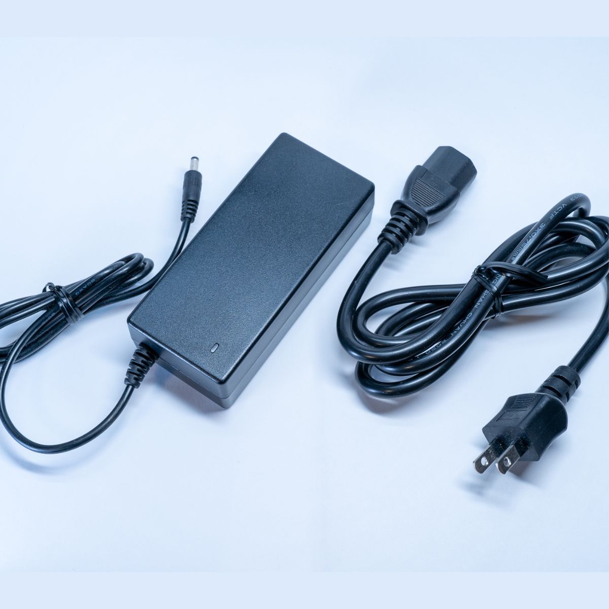 楽天市場】CINEMAGE Pro（シネマージュプロ）充電用 ACアダプター