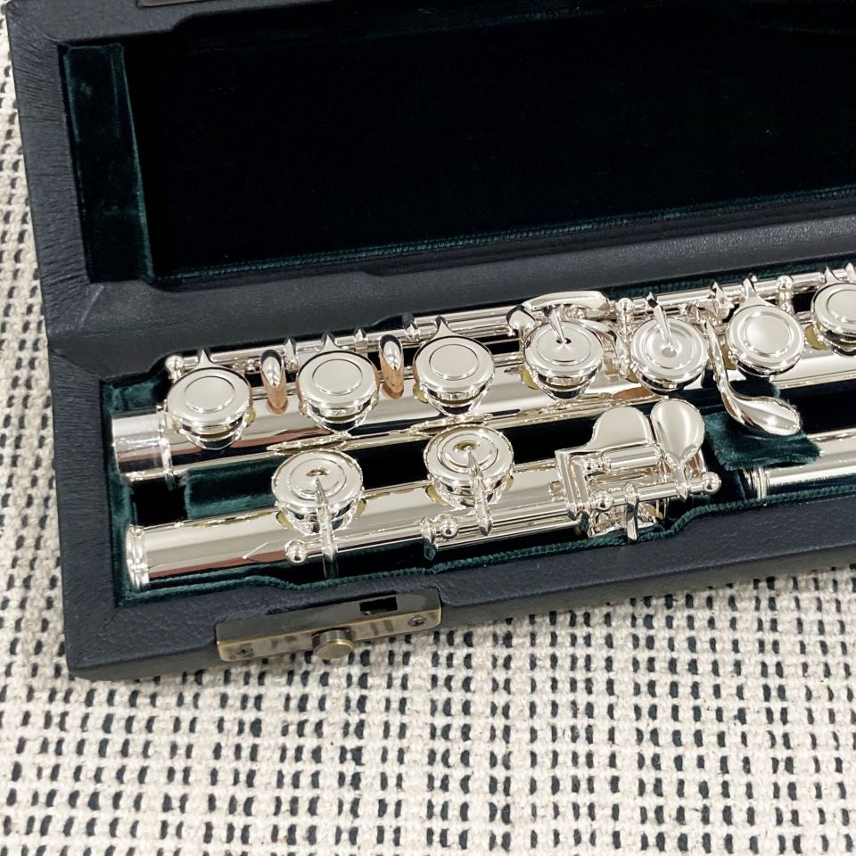 楽天市場】在庫有り アルタス フルート A9E コラボケースバッグ