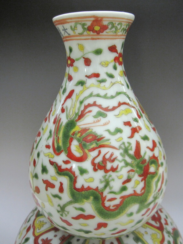 中国美術 景徳鎮 赤絵雲龍図大飾壷 木箱付高さ約53㎝トヒチサ東な8