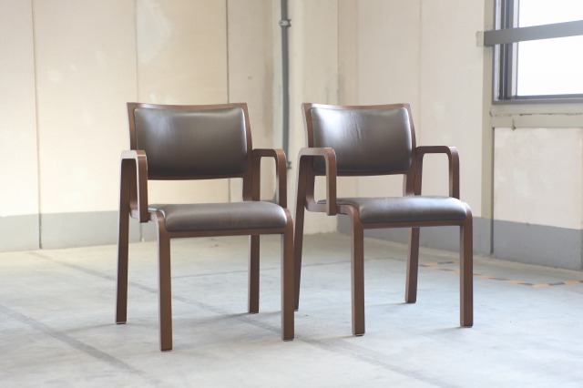 楽天市場】arflex「NU」23万 川上元美 オーク材 ダイニングチェア2脚