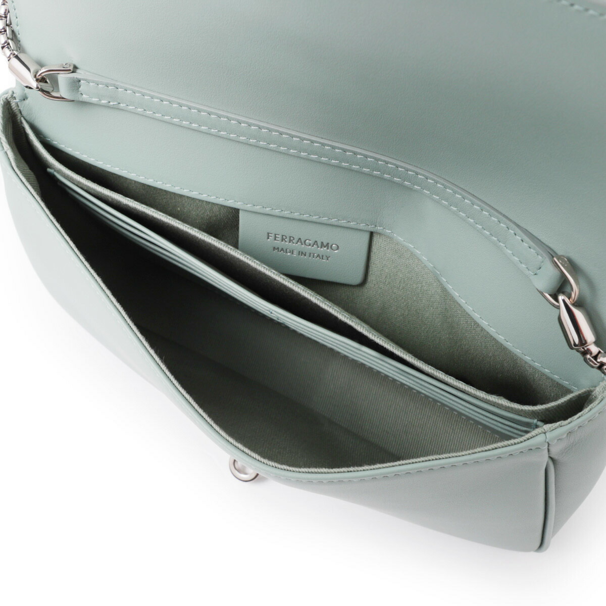 楽天市場】フェラガモ FERRAGAMO ミニバッグ チェーンウォレット