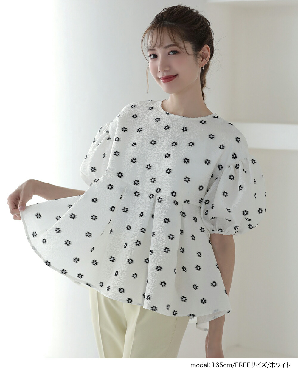 楽天市場】フラワー刺繍トップス 花柄 刺繍 裾フレア ペプラム パフ袖