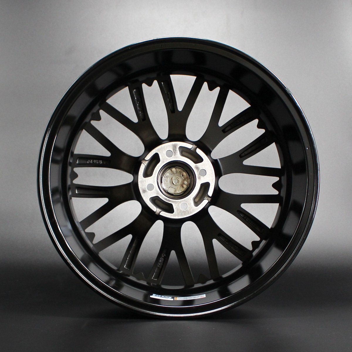 楽天市場】和道桜！5分咲！17インチ×6J 100/4H INSET40 ブラック