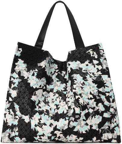 楽天市場】issey miyake baobao（横幅40 ～ 44.9cm）（バッグ・小物