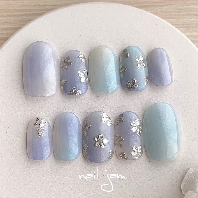 楽天市場】ネイルチップ ソーダブルーのミラーフラワー ネイルチップ