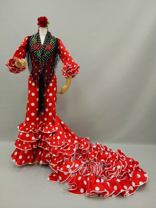 楽天市場】フラメンコ衣装フレコ付きシ−ジョフレコ付きシ−ジョ刺繍