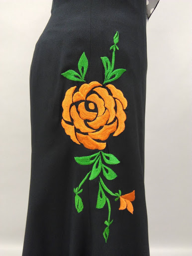 楽天市場】フラメンコ衣装 ハイウエスト スカート ファルダ 刺繍 バラ