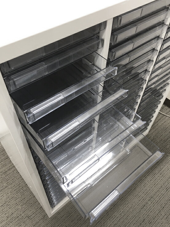 楽天市場】オカムラ レクトライン Rectline クリスタルキャビネット