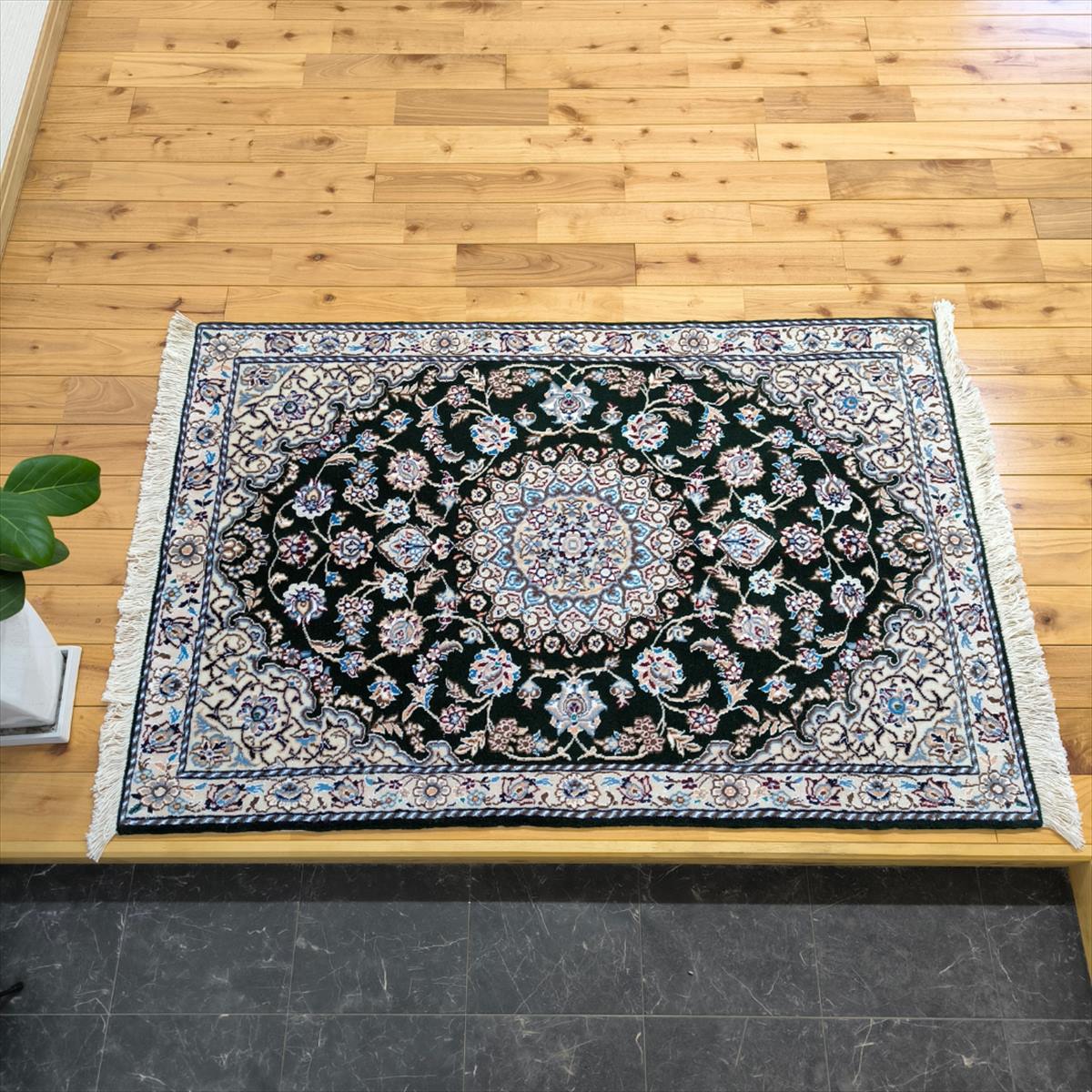 Y2269 ペルシャ絨毯風 機械織り 絨毯 98×55㎝ Y2269 ペルシャ絨毯風 機械