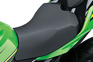 楽天市場】kawasaki ハイシート 99994-1041の通販