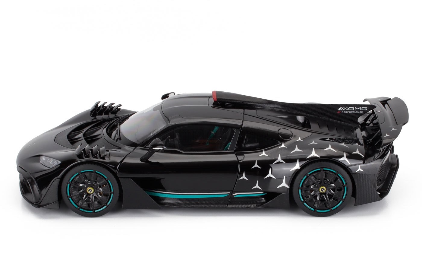 楽天市場】ミニカー 1/18 メルセデス ベンツ ONE AMG NZG 1/18