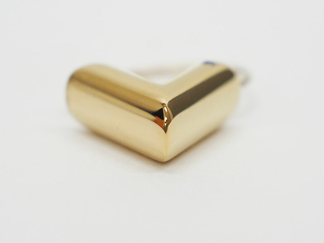 楽天市場】ルイヴィトン LOUIS VUITTON ピアス エセンシャルV M61088