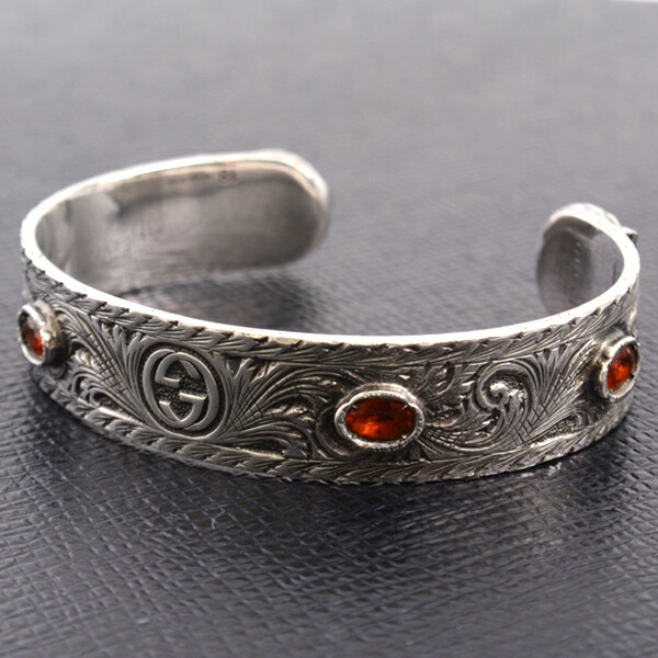 楽天市場】グッチ GUCCI キャットヘッド カラーストーン バングル 18