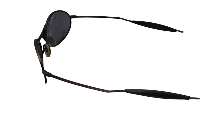 楽天市場】オークリー サングラス イーワイヤー メタルフレーム e‐wire