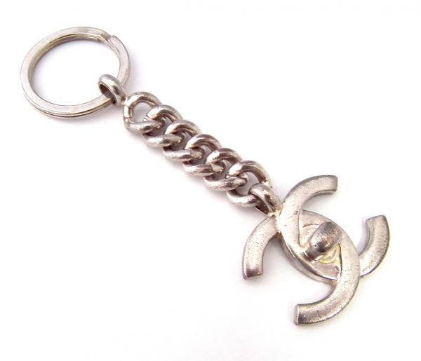 楽天市場】シャネル ココマーク キーリング ターンロック シルバー