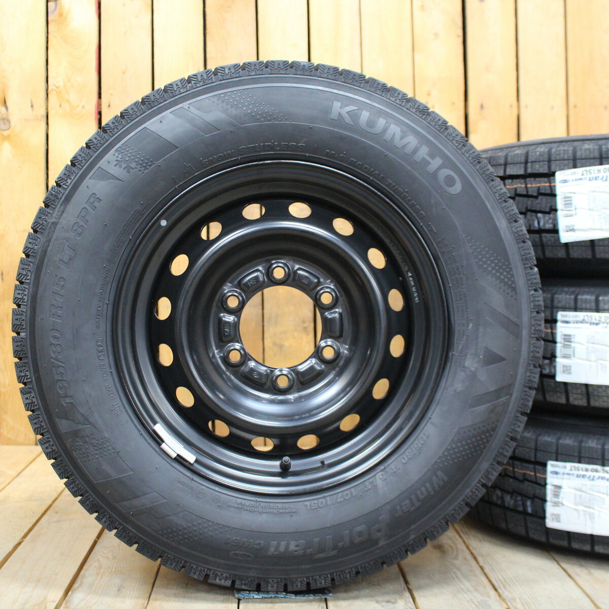 ハイエース新車外し ブリヂストン 195/80R15 22年製造