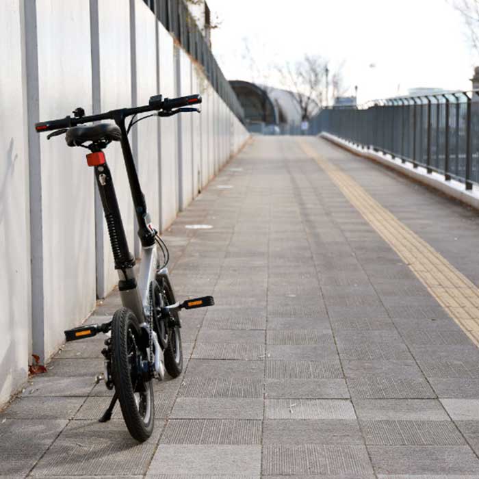 楽天市場】【1日最大P21倍】【台数限定セール】電動アシスト自転車 16