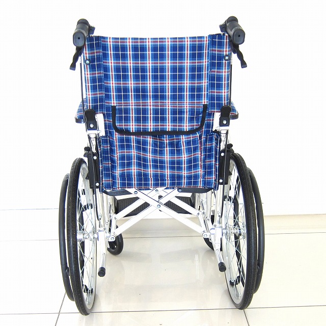 楽天市場】車椅子 コンパクト 軽量 折り畳み 車いす 車イス 自走用