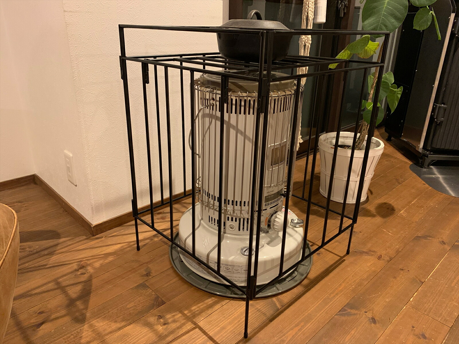 楽天市場】マメてりあ コロナ トヨトミ ストーブガード 対流型 : LEDの