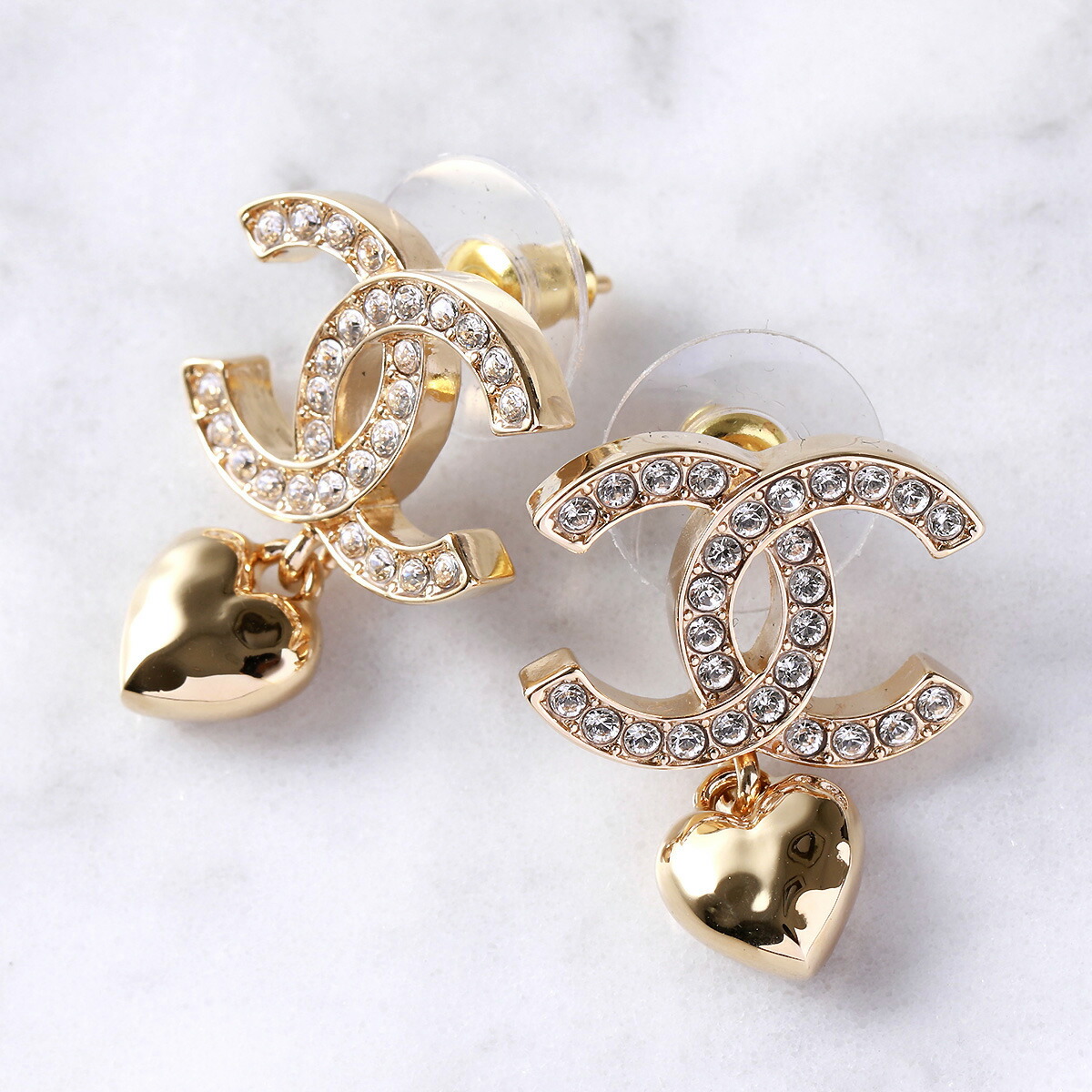 ココシャネル お化粧パレットピアス ロゴ ココシャネル お化粧パレット