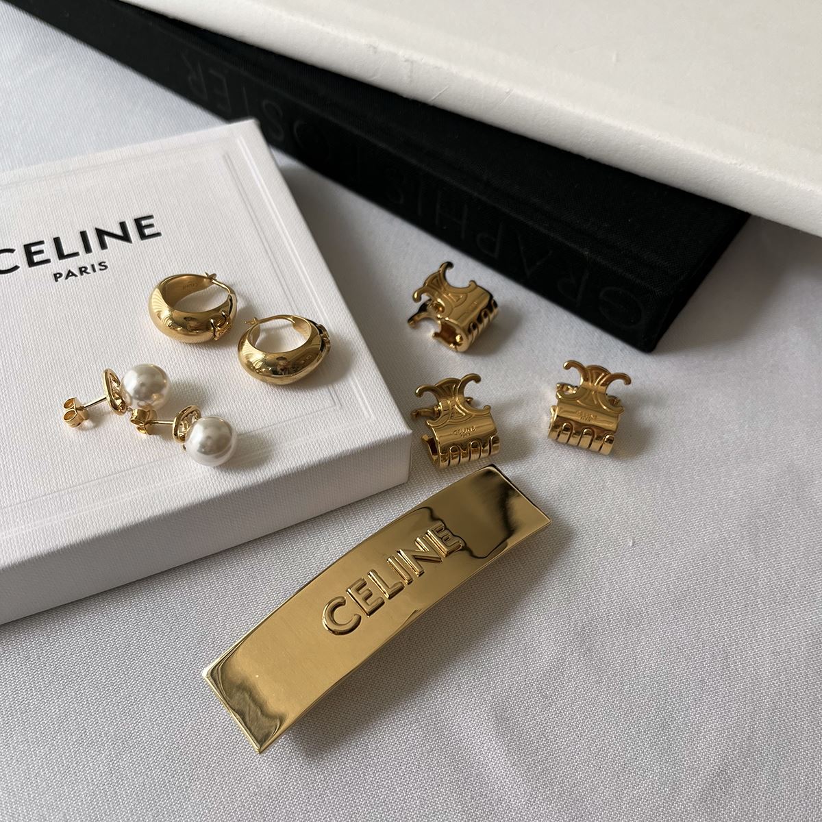 楽天市場】CELINE セリーヌ ヘアクリップ 460IE6BSL.35OR レディース