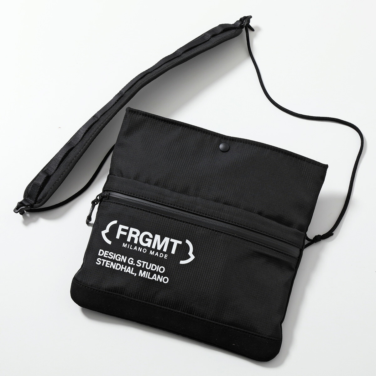 楽天市場】MONCLER GENIUS モンクレール サコッシュ 5L00001 M2471