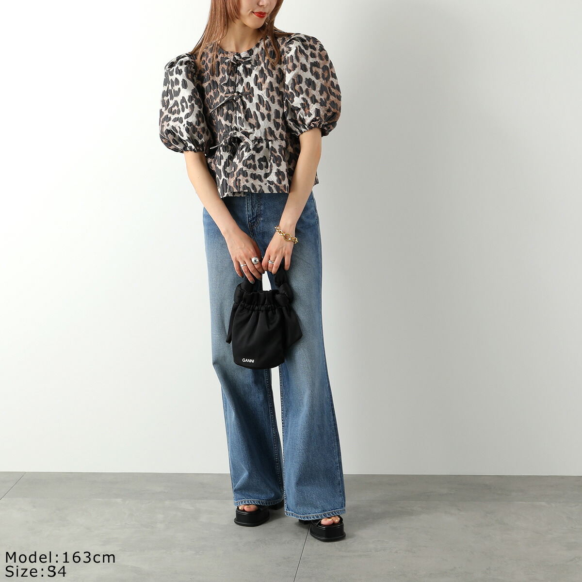 楽天市場】GANNI ガニー ブラウス 3D Jacquard Peplum Blouse F7623