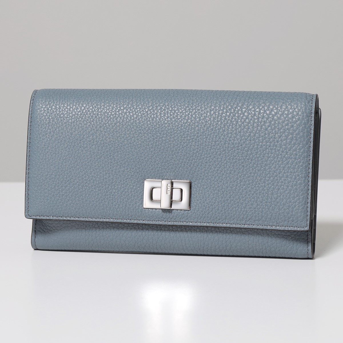 楽天市場】FENDI フェンディ 二つ折り長財布 PEEKABOO ピーカブー