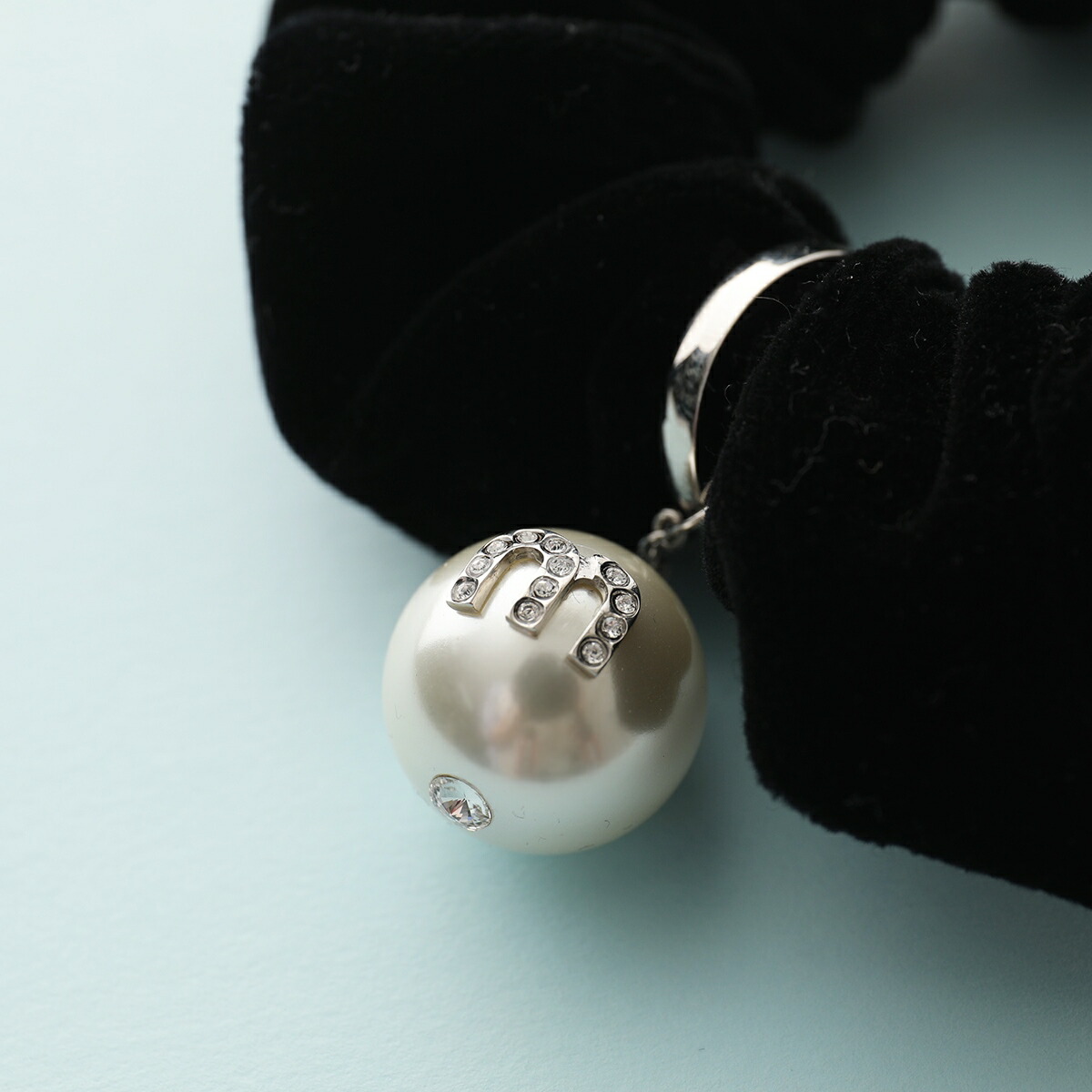 楽天市場】MIUMIU ミュウミュウ シュシュ 5IF063 2F4L レディース