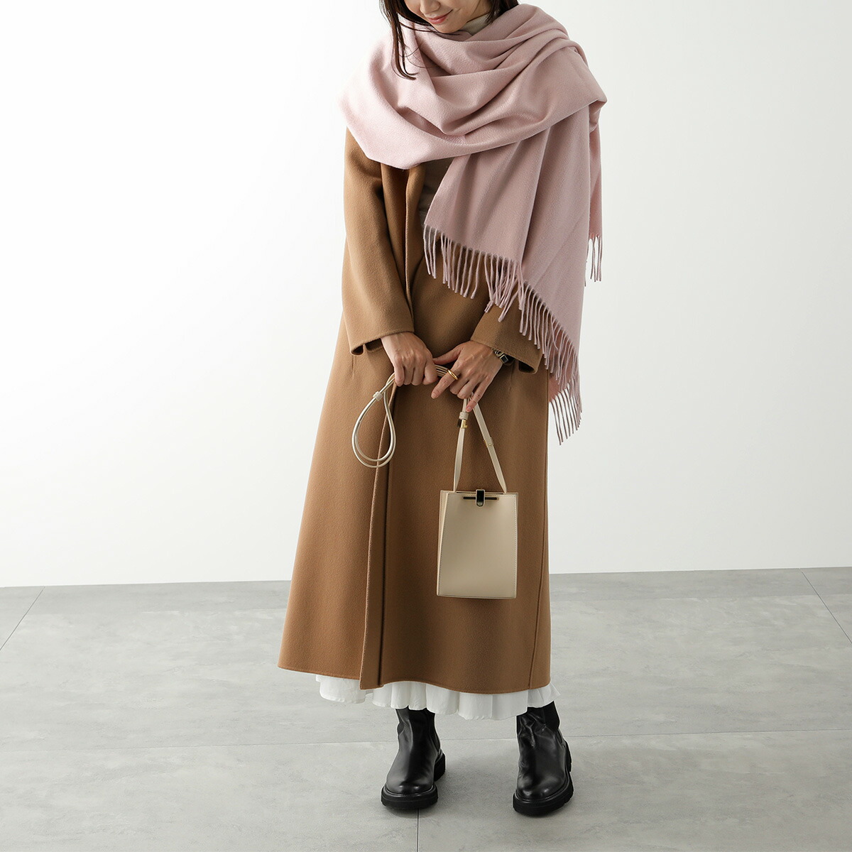 楽天市場】BEGG&CO ベグアンドコー マフラー Arran Plain Dark Light