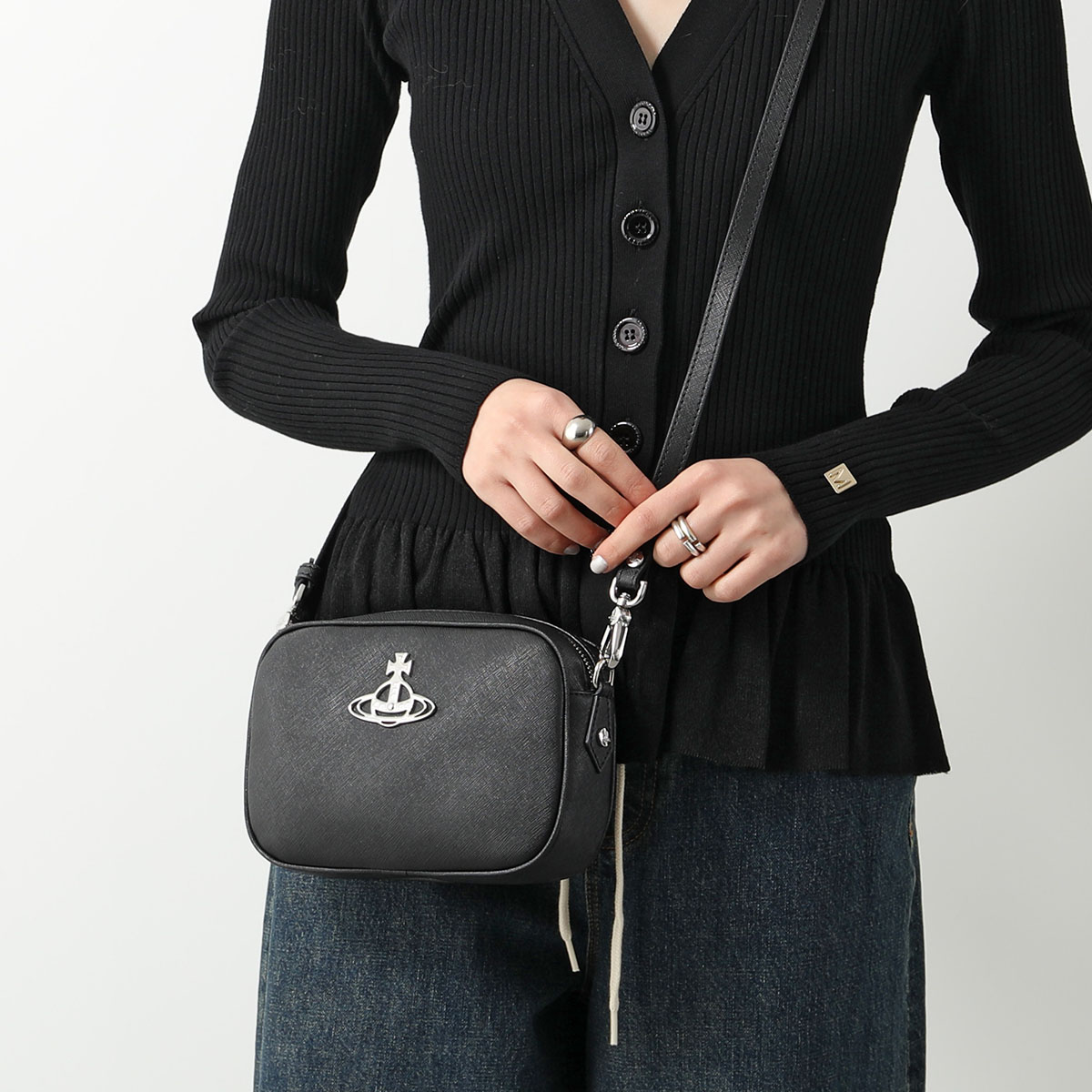 楽天市場】Vivienne Westwood ヴィヴィアンウエストウッド カメラ